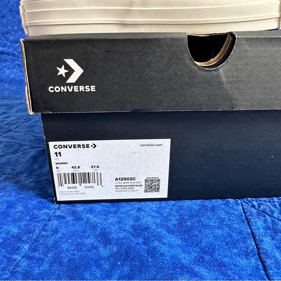 Converse Chuck Taylor All Star Mid Top Madison Silver Metallic NEW Women’s 11 - Picture 8 of 8